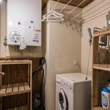 Alphonsine Apartment *